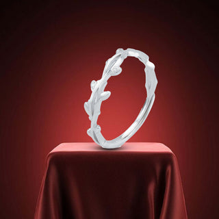 Adjustable Silver Ring: The Ultimate Gift Guide for Hard-to-Fit Finger Sizes